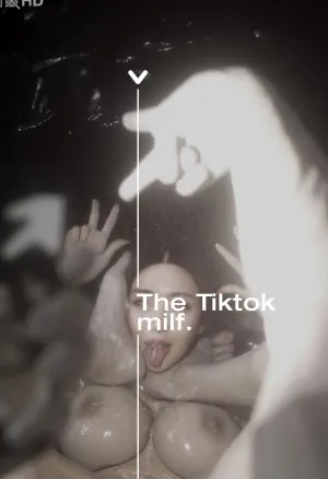 The TikTok Milf