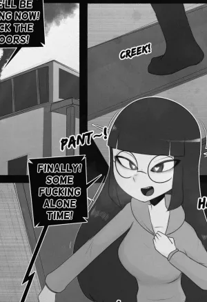 A Nerds sett bondage goes (right) wrong?